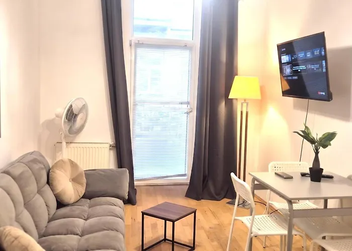 Cozy 1br With Living & Garden Included Vídeň