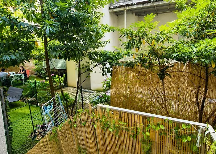 Cozy 1br With Living & Garden Included